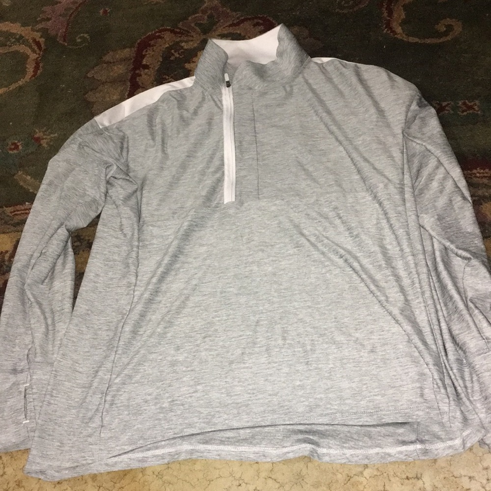Under Armour Golf Quarter Zip - Picture 1 of 3